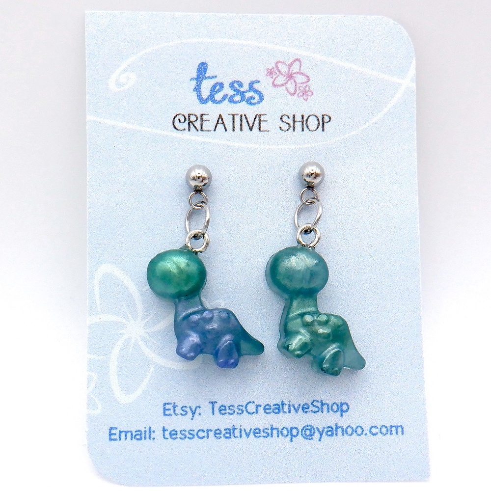 Small Resin Dinosaurs Earrings NEW